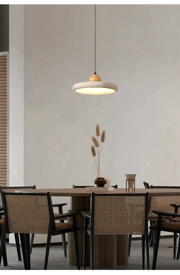 Brånsfika VINTAGE TRAVERTINE CHANDELIER